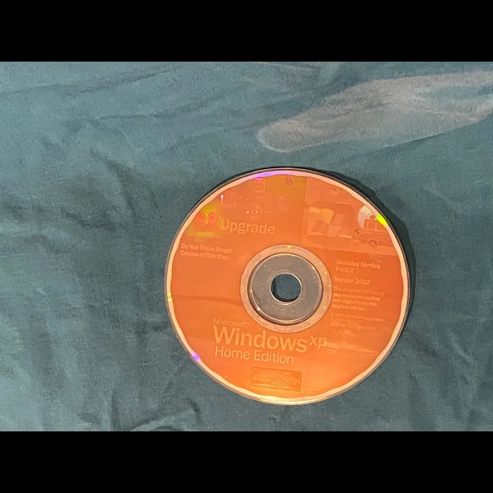 Vintage Microsoft Windows XP Professional CD Version Year 2002